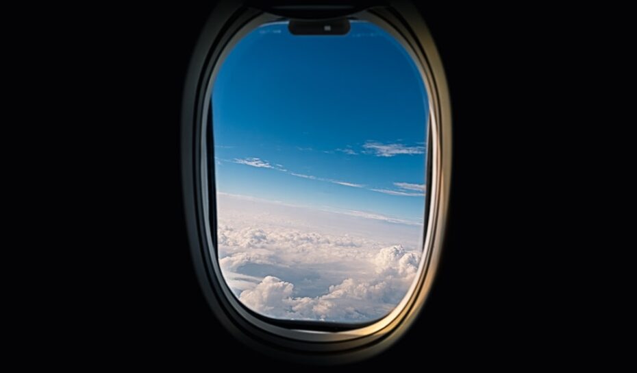 aeroplane windw