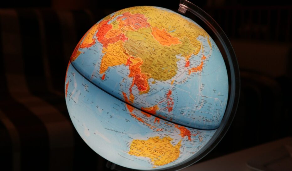 globe-scaled globe-scaled